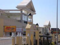 Las Filipinas Commercial Centre